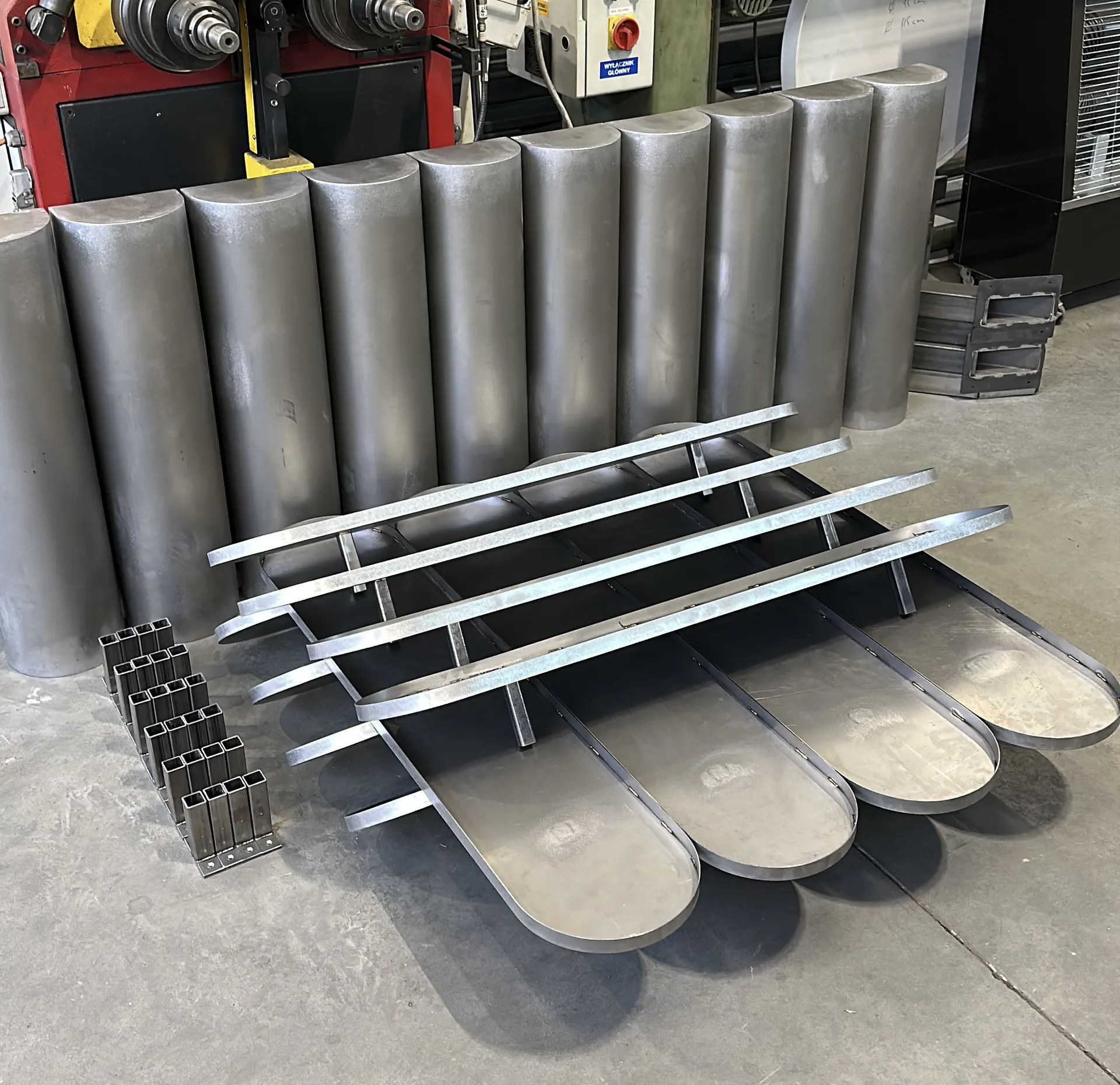Bending metal parts Mosqito